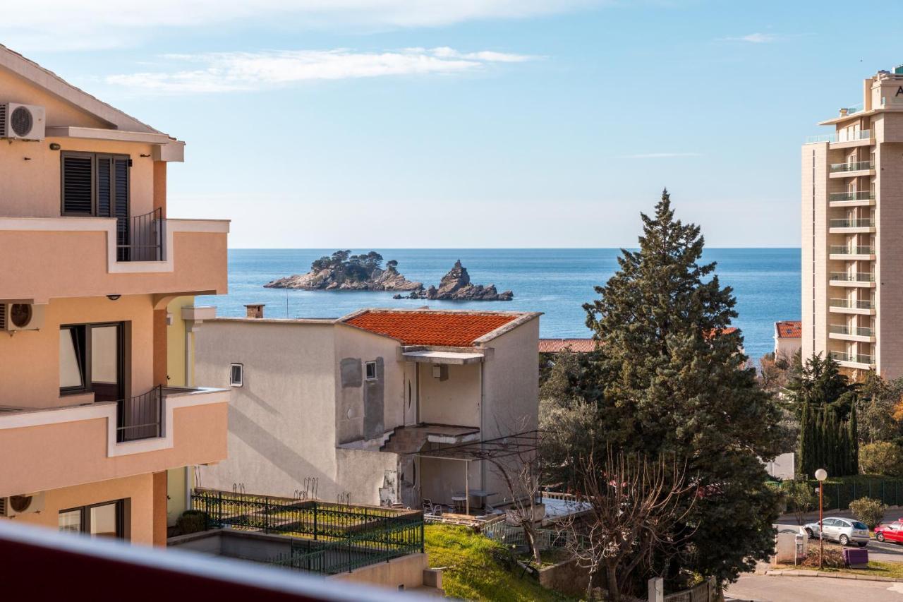 Villa Savovic Petrovac na moru Exterior foto