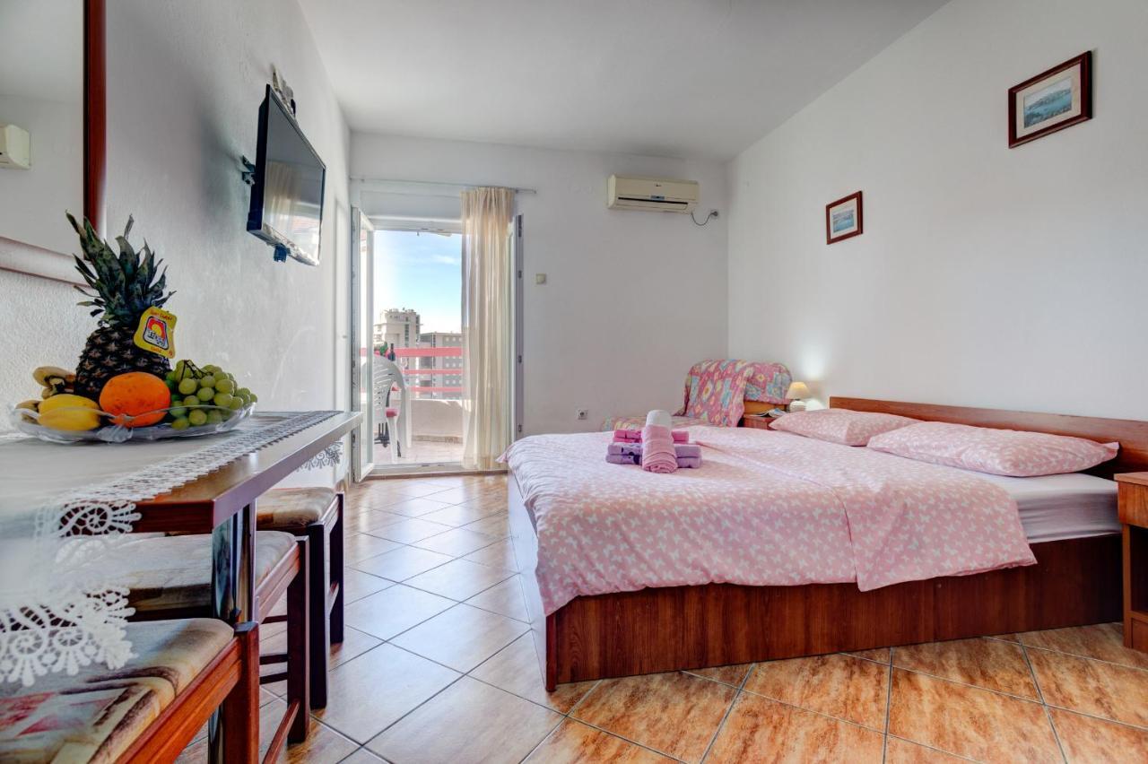 Villa Savovic Petrovac na moru Exterior foto