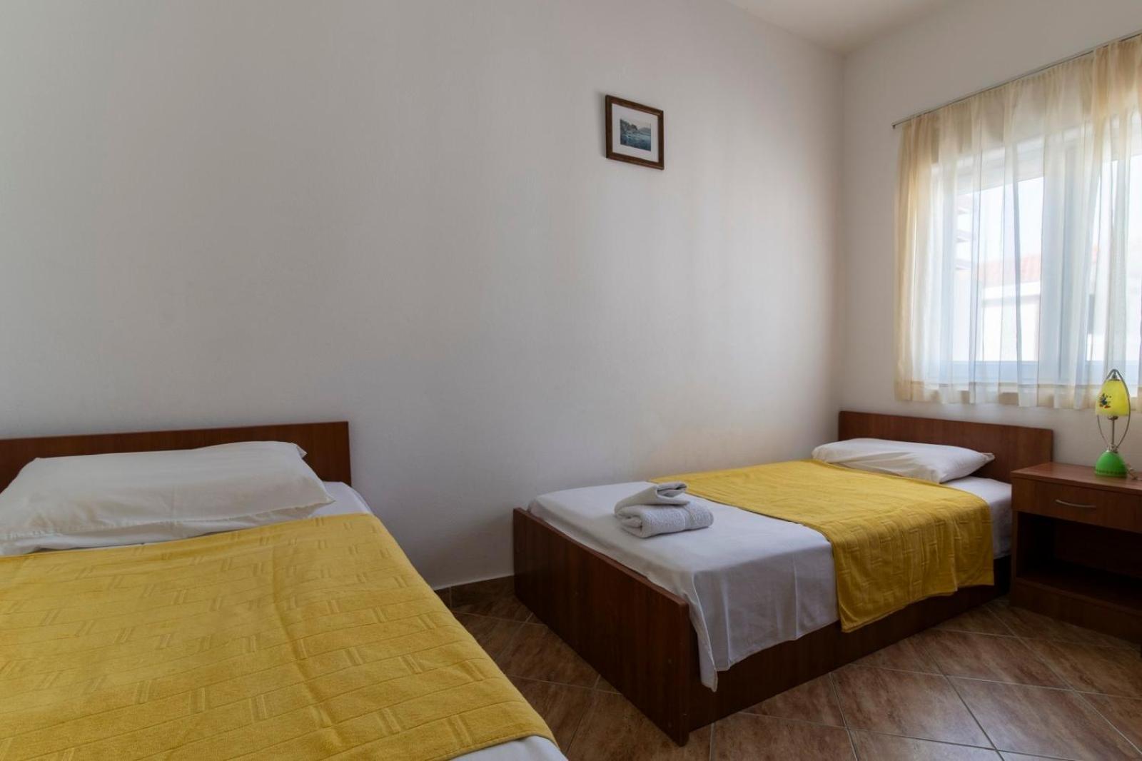 Villa Savovic Petrovac na moru Exterior foto