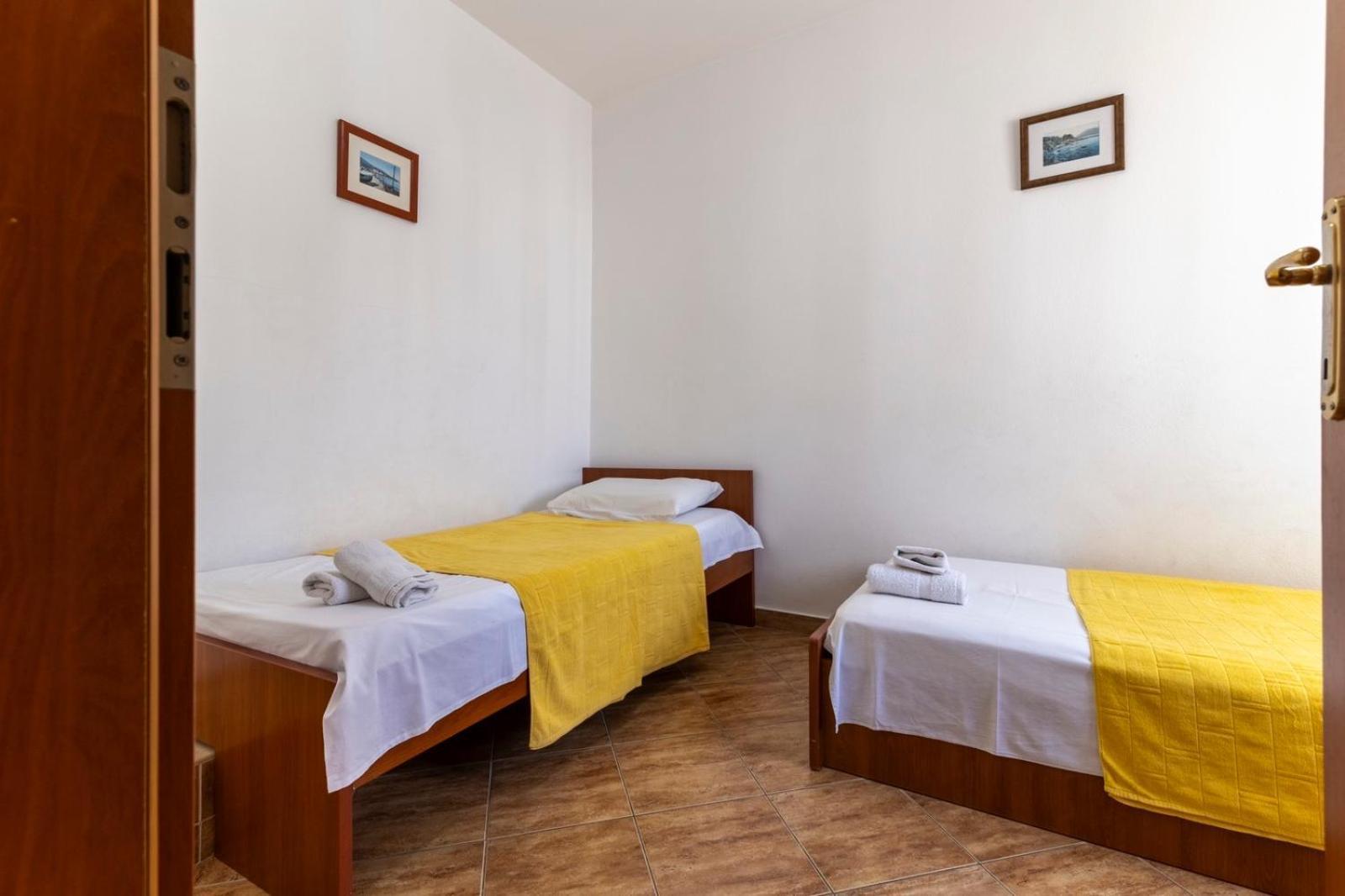 Villa Savovic Petrovac na moru Exterior foto